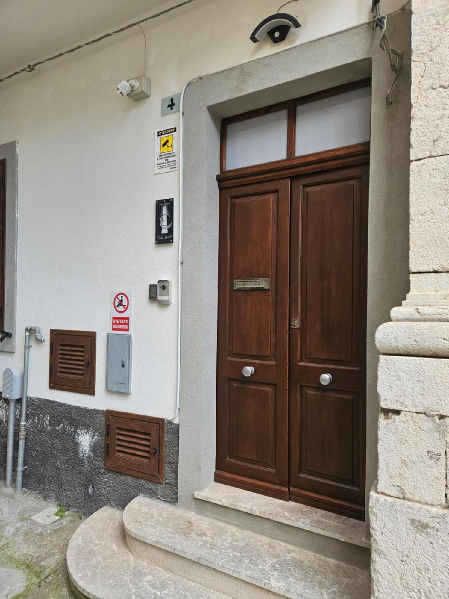 Lighthouse Apartment تاورمينا المظهر الخارجي الصورة