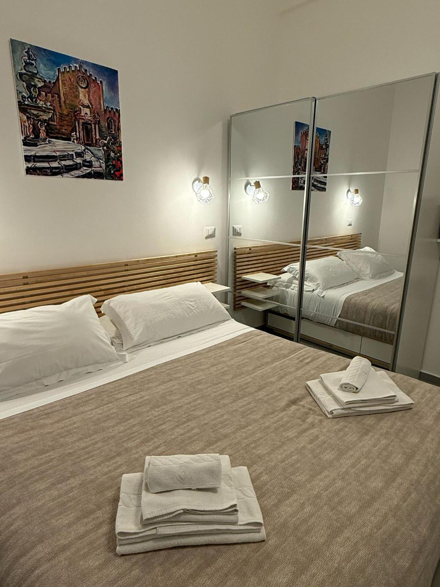 Lighthouse Apartment تاورمينا المظهر الخارجي الصورة